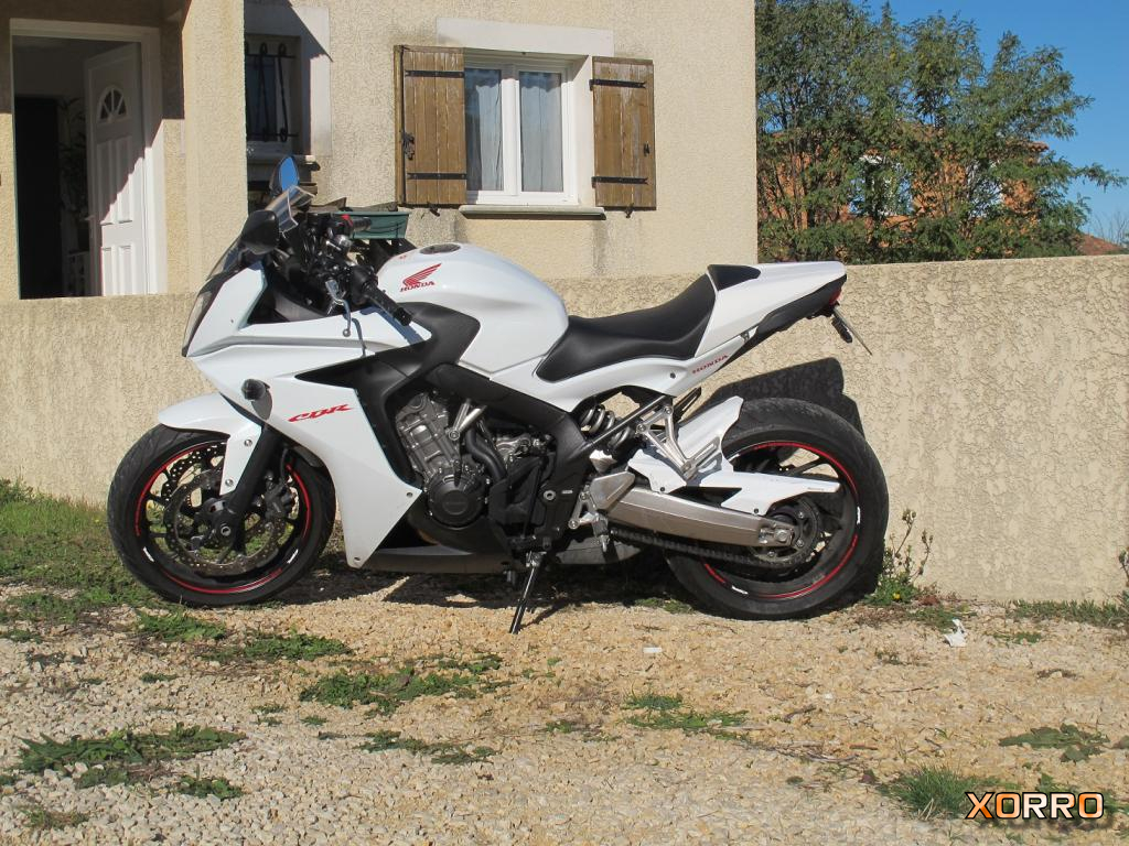 Honda CBR650F with red accents