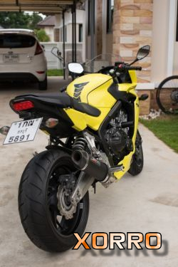 Honda CBR650F yellow